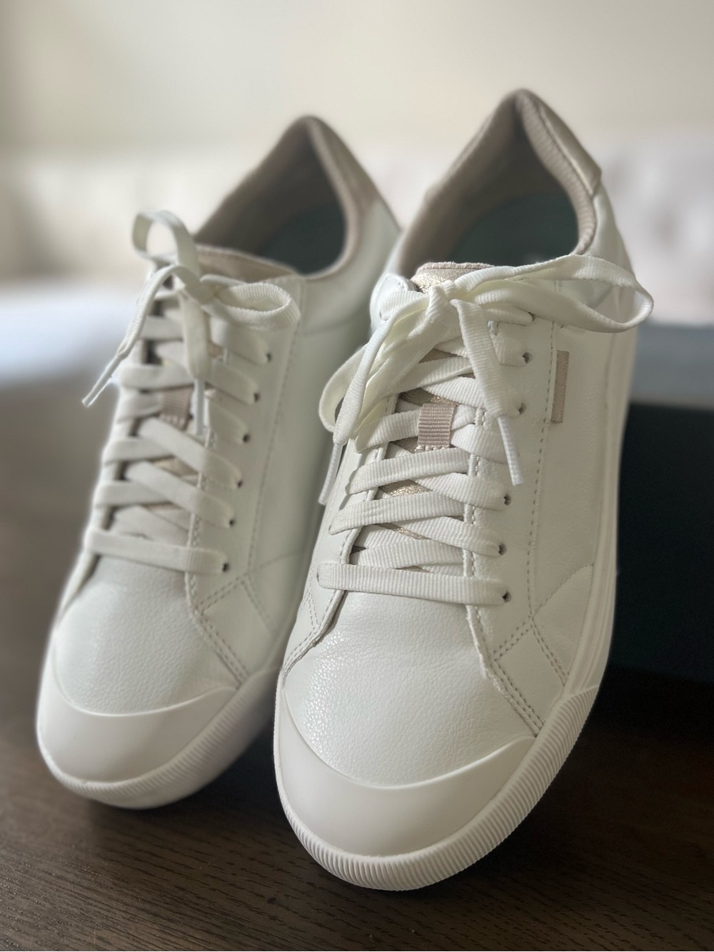 Light Metallic Gold and White Platform Sneakers - Dr. Scholl’s Time Off - Picture 2 of 13